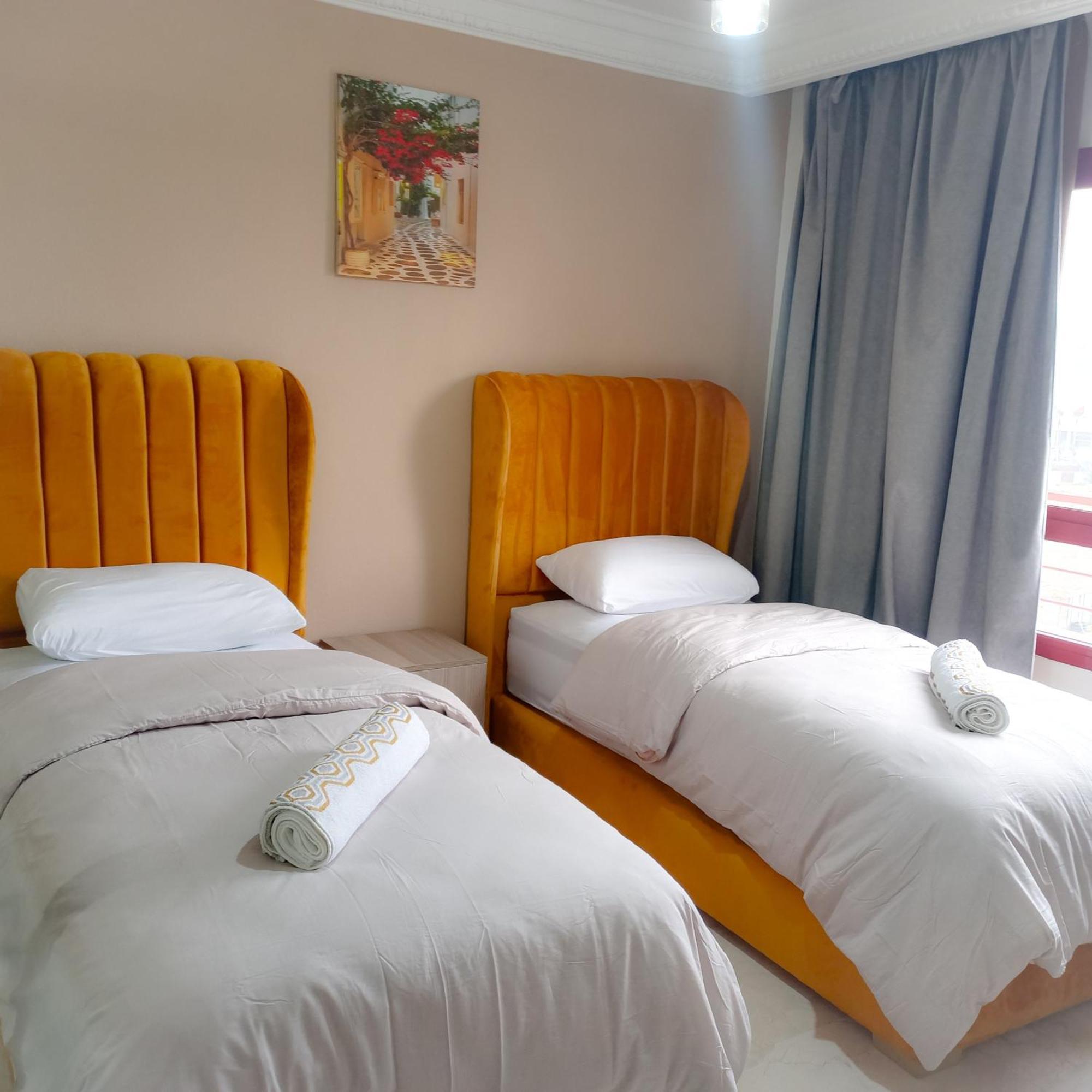 Moderne Appartement Au Plein Centre-Ville En Face Hilton & La Gare De Train Tgv Avec Climatisation タンジェ エクステリア 写真